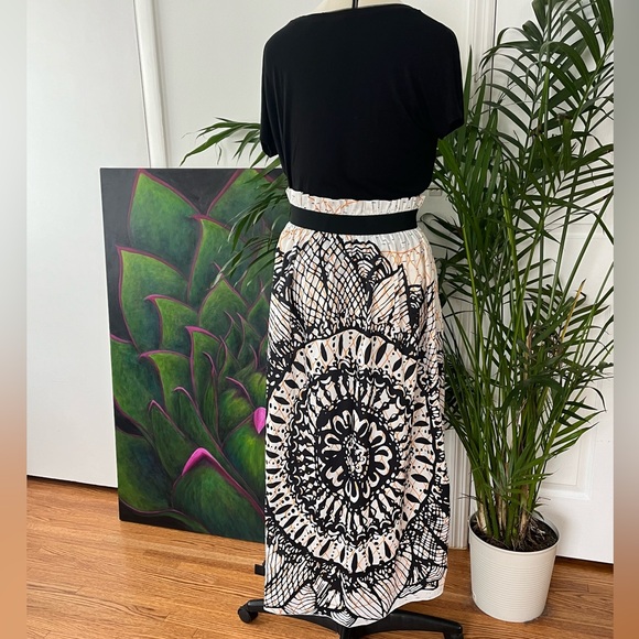 Boho Maxi Skirt Size M - Picture 2 of 7